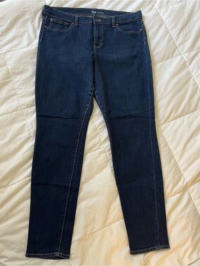 GAP Skinny Legging Jeans in Dark Blue size 16 /33R